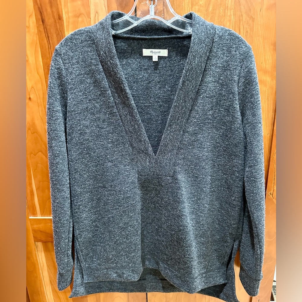 NWOT Madewell V-neck Side-slit Sweatshirt